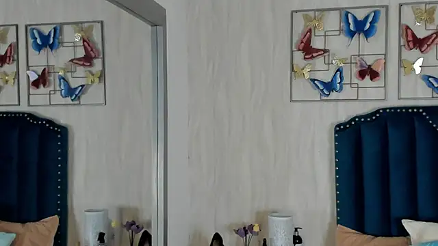 Snapshot of kendall__hill_ chatting on 03-22-26, 07:39 kendall hill online show from 03-22-26, 07:39