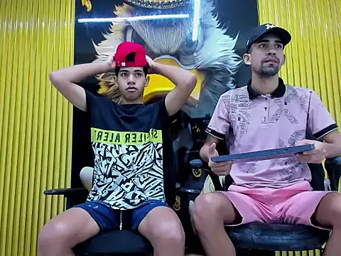 Snapshot of couplehot_sex_ chatting on 02-20-26, 06:30 couplehot sex online show from 02-20-26, 06:30