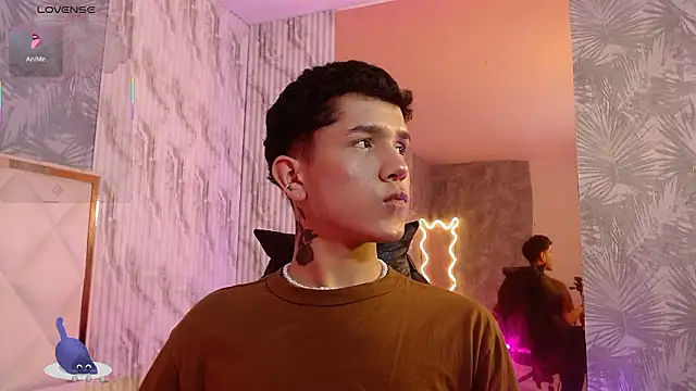 Snapshot of estefan_tay chatting on 02-13-26, 07:43 estefan tay online show from 02-13-26, 07:43