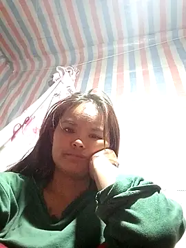 Snapshot of Luminana chatting on 02-25-26, 02:54 Luminana online show from 02-25-26, 02:54