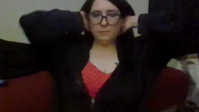 Snapshot of Psych0princess chatting on 02-15-26, 08:35 Psych0princess online show from 02-15-26, 08:35