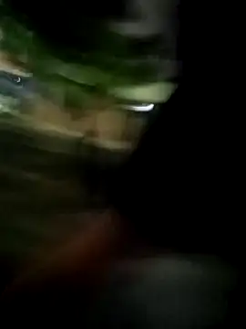 Snapshot of galgo99 chatting on 04-11-26, 11:53 galgo99 online show from 04-11-26, 11:53