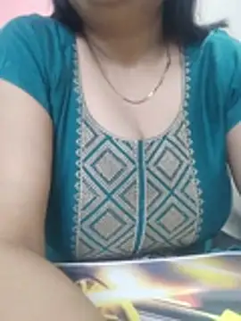 Snapshot of SexybeboX chatting on 02-12-26, 07:58 SexybeboX online show from 02-12-26, 07:58