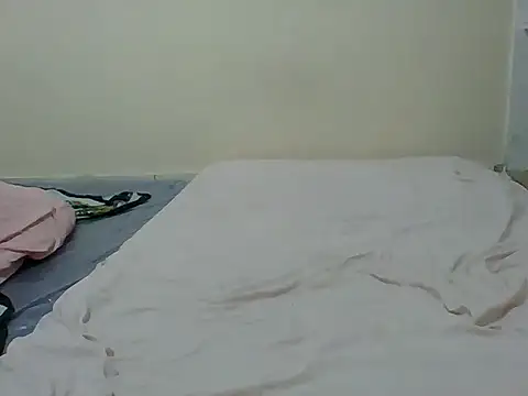 Snapshot of Latin_toes chatting on 02-09-26, 06:34 Latin toes online show from 02-09-26, 06:34