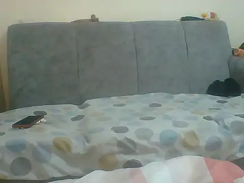 Snapshot of Latin_toes chatting on 02-26-26, 01:26 Latin toes online show from 02-26-26, 01:26