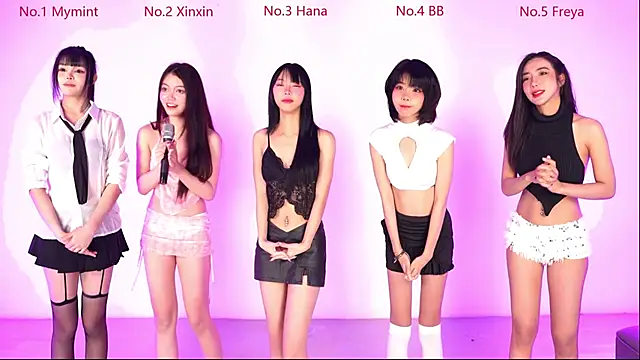 Snapshot of Believe-girl chatting on 02-17-26, 12:12 Believe-girl online show from 02-17-26, 12:12