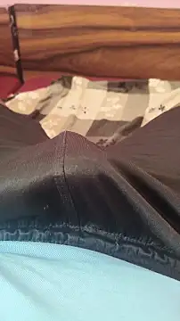 Snapshot of Melwin2807-- chatting on 03-27-26, 08:37 Melwin2807-- online show from 03-27-26, 08:37