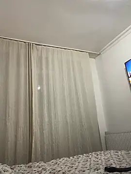 Snapshot of Amber_Sinn chatting on 02-22-26, 08:18 Amber Sinn online show from 02-22-26, 08:18