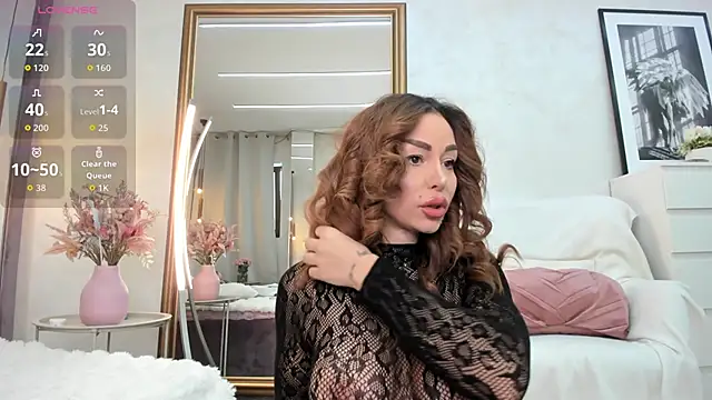 Snapshot of ElinaMoon_ chatting on 02-21-26, 06:47 ElinaMoon online show from 02-21-26, 06:47