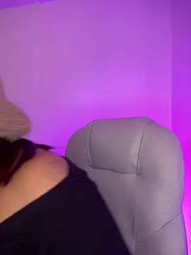 Wen 01 online show from 02-12-26, 11:27