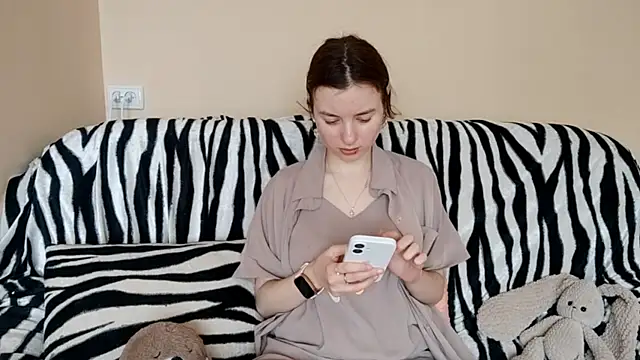 LanitaHemple online show from 04-02-26, 06:11