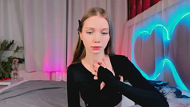 lada2k4 online show from 02-10-26, 06:06