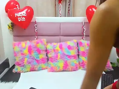 Snapshot of Eloisa_Morgan chatting on 02-14-26, 01:41 Eloisa Morgan online show from 02-14-26, 01:41