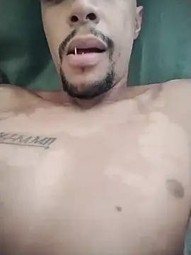 Snapshot of Jmartinss69 chatting on 02-09-26, 04:55 Jmartinss69 online show from 02-09-26, 04:55