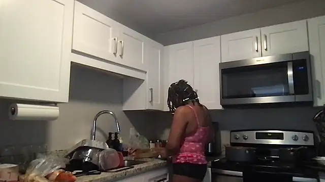 bisexualbeauty50 online show from 02-14-26, 08:16