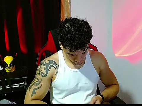 Snapshot of Logan0626 chatting on 02-21-26, 12:33 Logan0626 online show from 02-21-26, 12:33