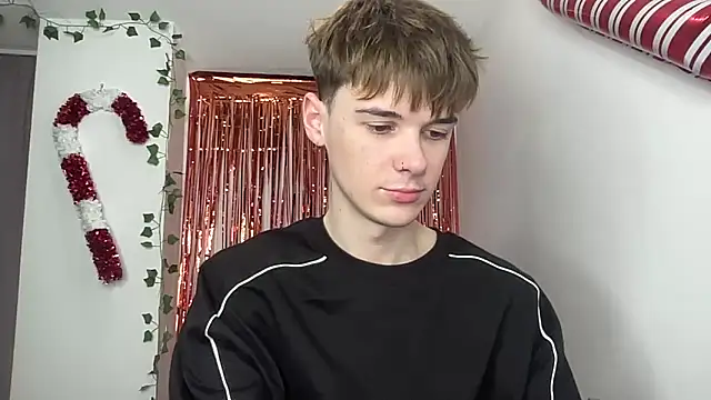 YourMilkyGuy online show from 02-10-26, 04:22