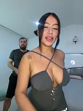 hotcouplexx1 online show from 02-19-26, 07:43