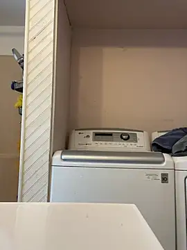 Snapshot of Kunle77d chatting on 02-10-26, 05:39 Kunle77d online show from 02-10-26, 05:39