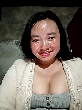 Snapshot of lisn-cute chatting on 02-17-26, 08:44 lisn-cute online show from 02-17-26, 08:44