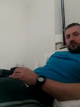 Snapshot of defaktor chatting on 02-07-26, 12:20 defaktor online show from 02-07-26, 12:20