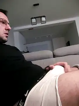 Snapshot of defaktor chatting on 02-10-26, 08:02 defaktor online show from 02-10-26, 08:02