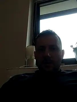 Snapshot of defaktor chatting on 02-14-26, 01:52 defaktor online show from 02-14-26, 01:52