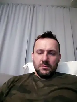 Snapshot of defaktor chatting on 02-18-26, 04:36 defaktor online show from 02-18-26, 04:36