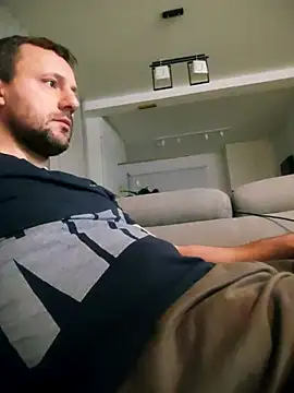 Snapshot of defaktor chatting on 03-02-26, 08:37 defaktor online show from 03-02-26, 08:37