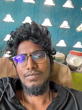 Snapshot of chennai_sexyboy chatting on 02-10-26, 05:55 chennai sexyboy online show from 02-10-26, 05:55