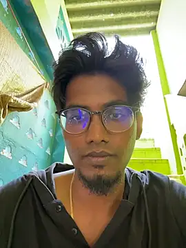 Snapshot of chennai_sexyboy chatting on 02-11-26, 06:51 chennai sexyboy online show from 02-11-26, 06:51