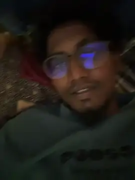 Snapshot of chennai_sexyboy chatting on 03-01-26, 06:15 chennai sexyboy online show from 03-01-26, 06:15