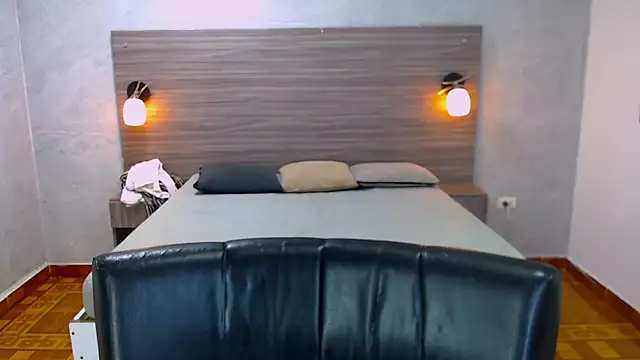 Snapshot of WilThePasive chatting on 02-10-26, 12:53 WilThePasive online show from 02-10-26, 12:53