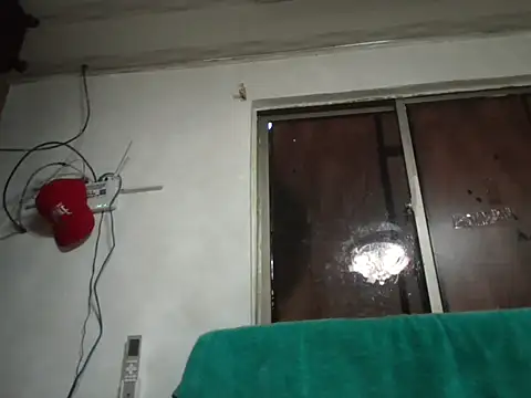 Quillero18 online show from 02-09-26, 03:49