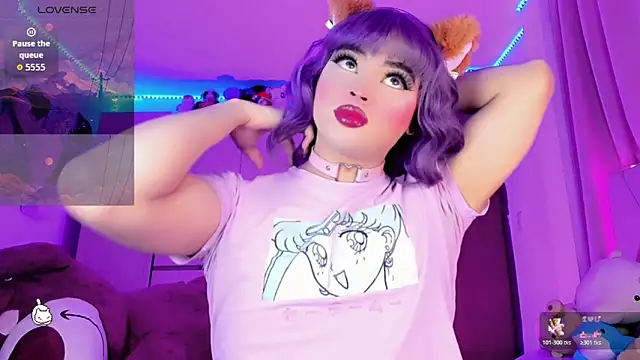 Snapshot of Danna_xz chatting on 02-11-26, 06:13 Danna xz online show from 02-11-26, 06:13