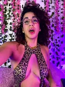 Snapshot of Woo_isDaphne chatting on 02-26-26, 12:53 Woo isDaphne online show from 02-26-26, 12:53