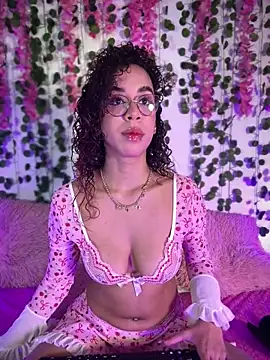 Snapshot of Woo_isDaphne chatting on 02-27-26, 11:05 Woo isDaphne online show from 02-27-26, 11:05