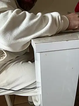 trombaio online show from 02-25-26, 01:43