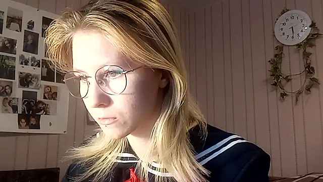 RunawayBr1de online show from 02-17-26, 02:24