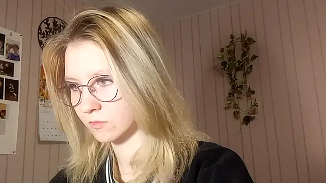 RunawayBr1de online show from 02-24-26, 03:10