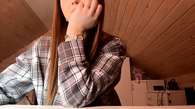 TessSamul online show from 03-24-26, 01:38