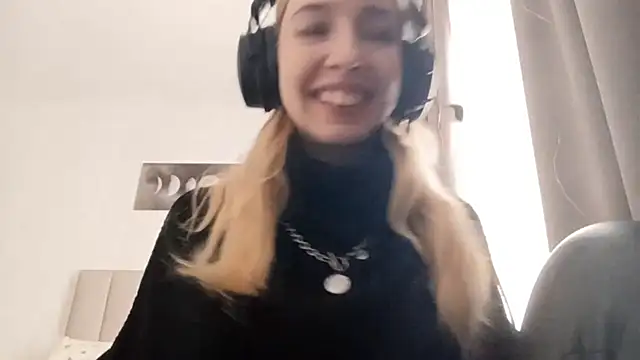 Snapshot of WackyNome chatting on 02-12-26, 06:19 WackyNome online show from 02-12-26, 06:19