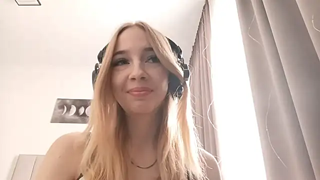 Snapshot of WackyNome chatting on 02-13-26, 06:09 WackyNome online show from 02-13-26, 06:09