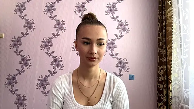 LacieHelaire online show from 02-27-26, 07:30