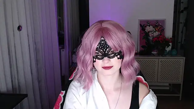 Snapshot of LunaXcherry chatting on 02-18-26, 05:42 LunaXcherry online show from 02-18-26, 05:42