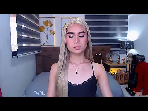 JuicyCockThea online show from 04-13-26, 01:33