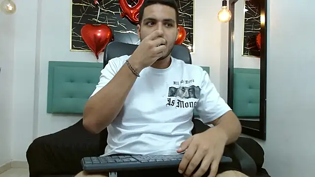 Trevor Ash online show from 02-18-26, 03:35