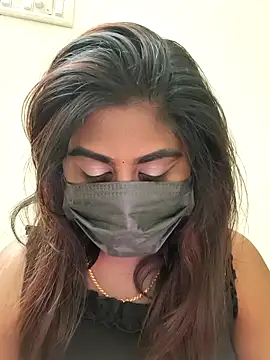 Snapshot of Revanthika-27 chatting on 02-18-26, 08:16 Revanthika-27 online show from 02-18-26, 08:16