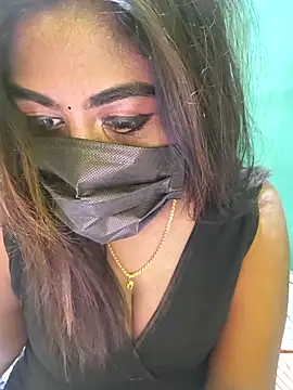 Snapshot of Revanthika-27 chatting on 02-20-26, 09:00 Revanthika-27 online show from 02-20-26, 09:00