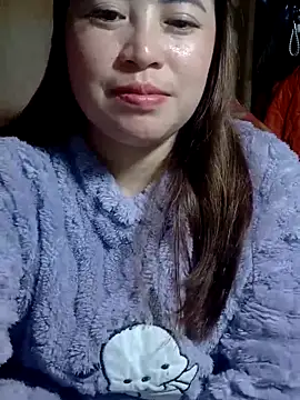 Snapshot of yun_2006 chatting on 02-19-26, 06:31 yun 2006 online show from 02-19-26, 06:31